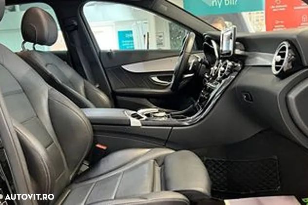 Mercedes-Benz C 220 d 4MATIC Aut. - 13