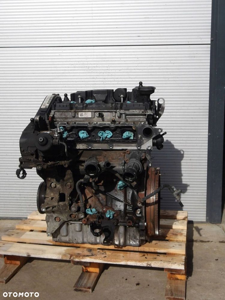SILNIK 1.6 TDI DCX DCXA Volkswagen PASSAT B8 - 3