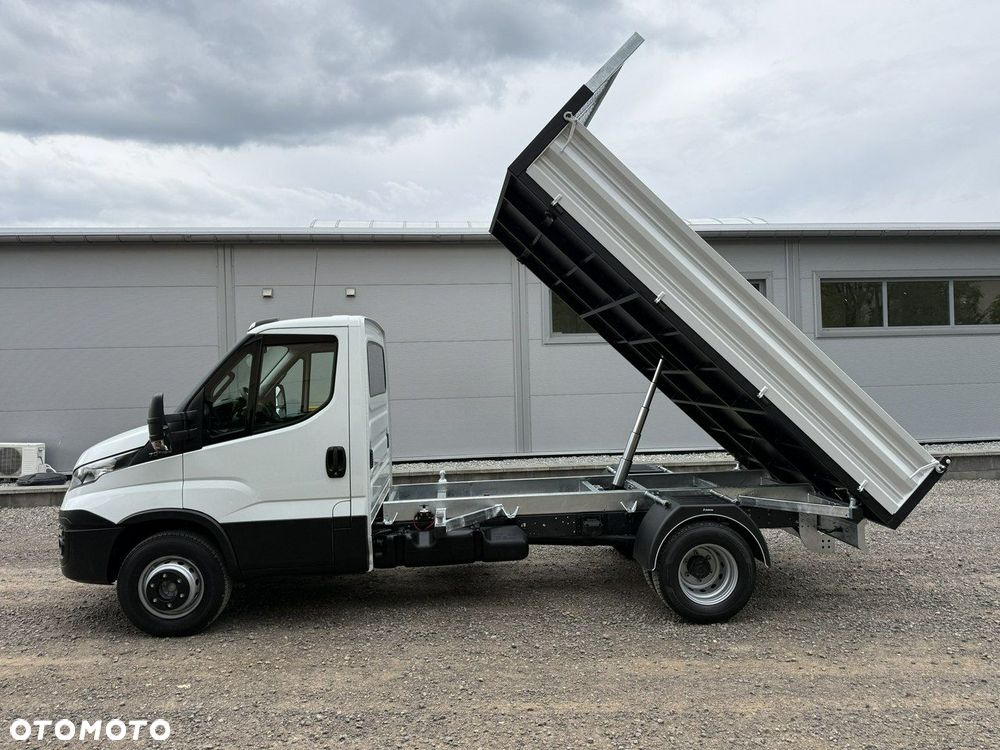 Iveco 70C18 - 16