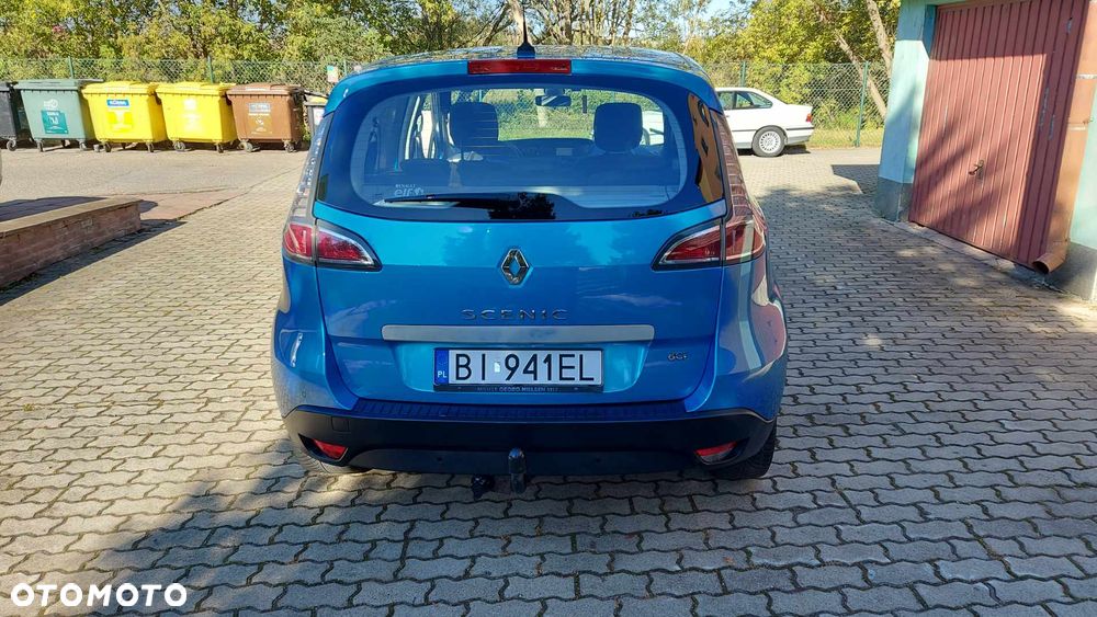 Renault Scenic - 8