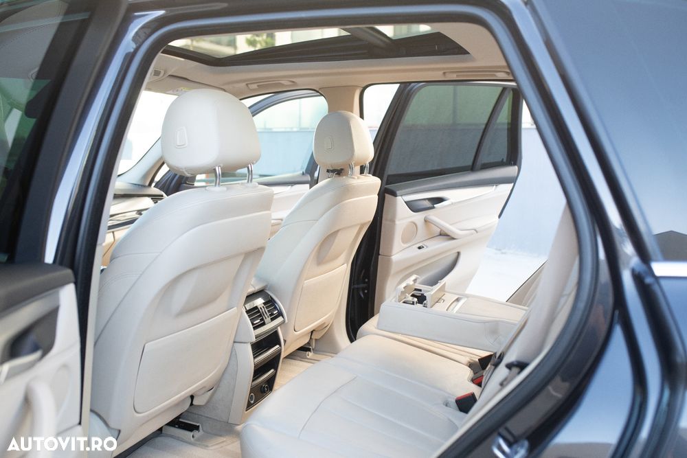 BMW X5 xDrive30d - 26