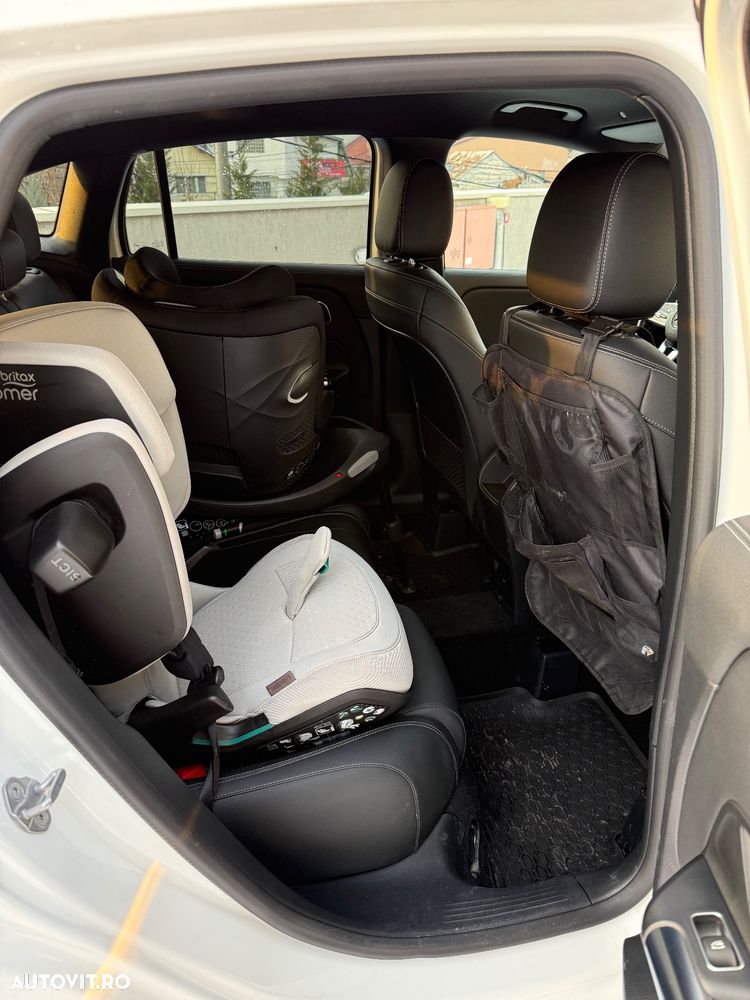 Mercedes-Benz GLA 250 e 8G-DCT Edition Plug-in-Hybrid - 12