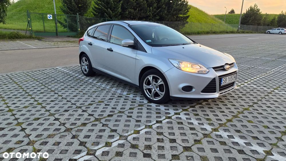 Ford Focus 1.6 TDCi DPF Titanium - 10