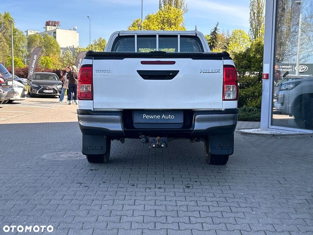 Toyota Hilux 2.4 D-4D Double Cab DLX 4x4 - 4