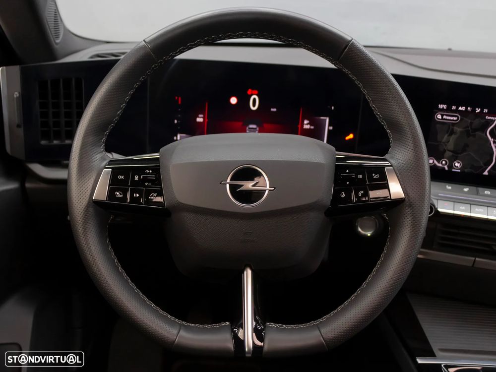 Opel Astra Sports Tourer 1.2 T GS - 24