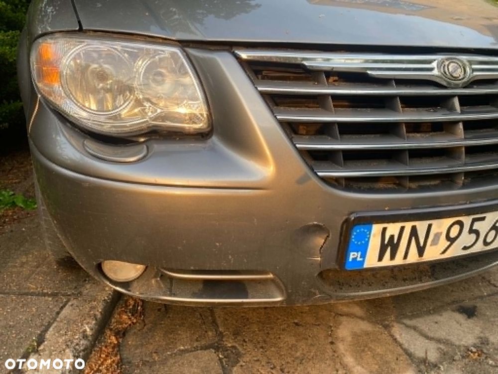 Chrysler Grand Voyager 2.8 CRD Limited - 12