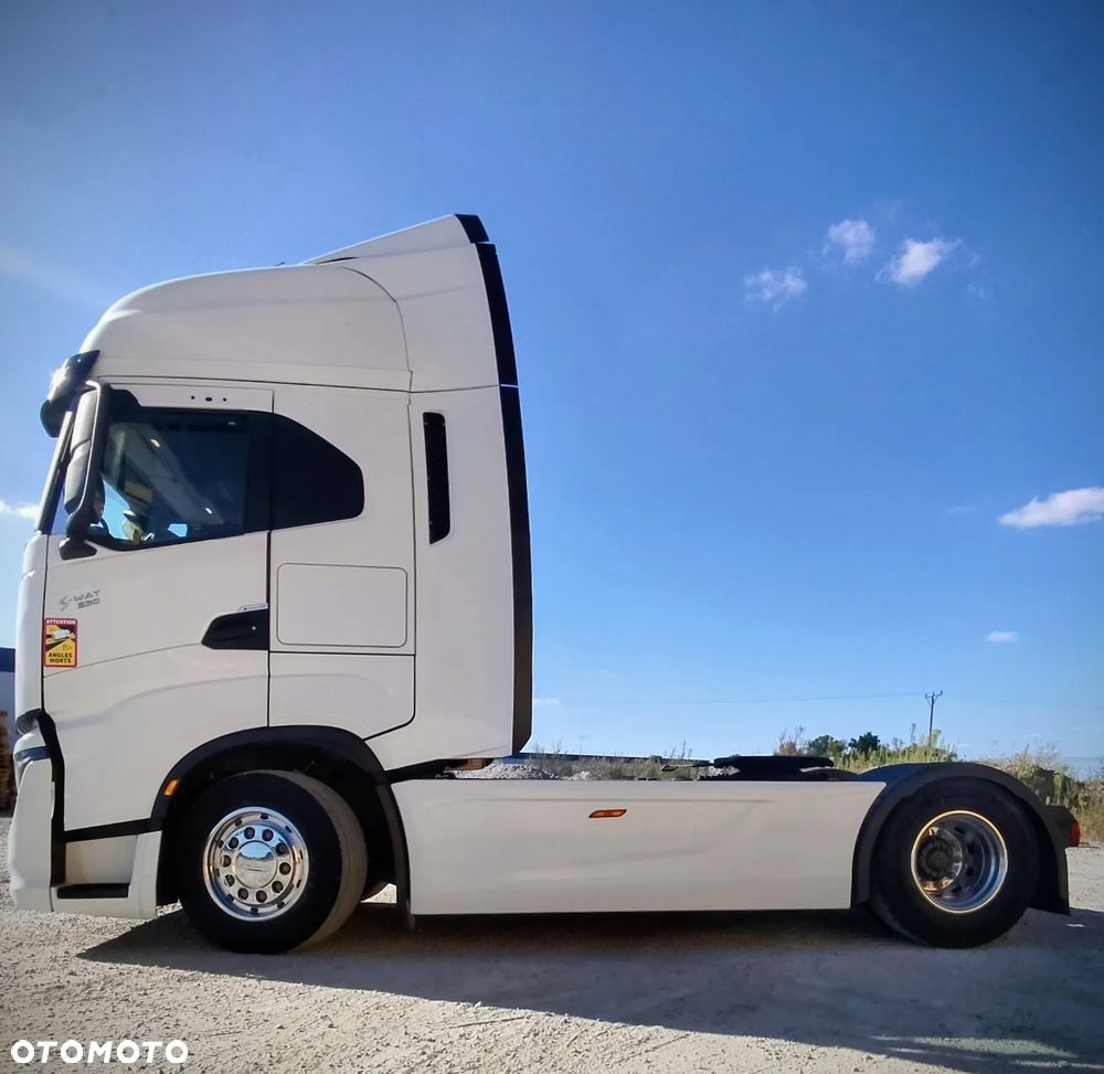 Iveco S Way - 21