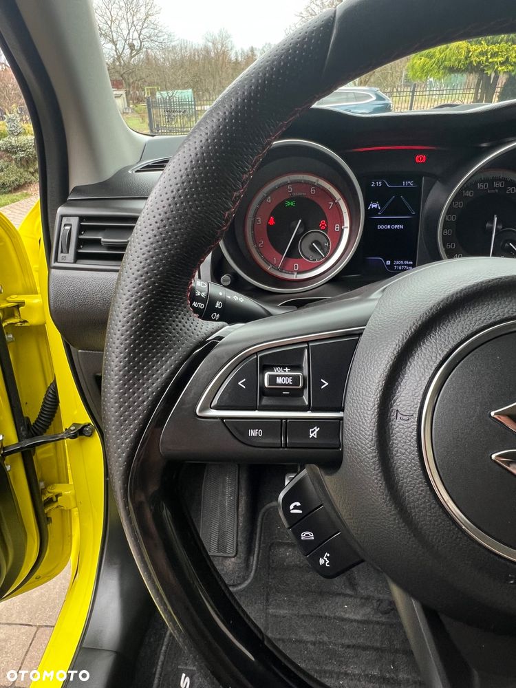 Suzuki Swift - 12