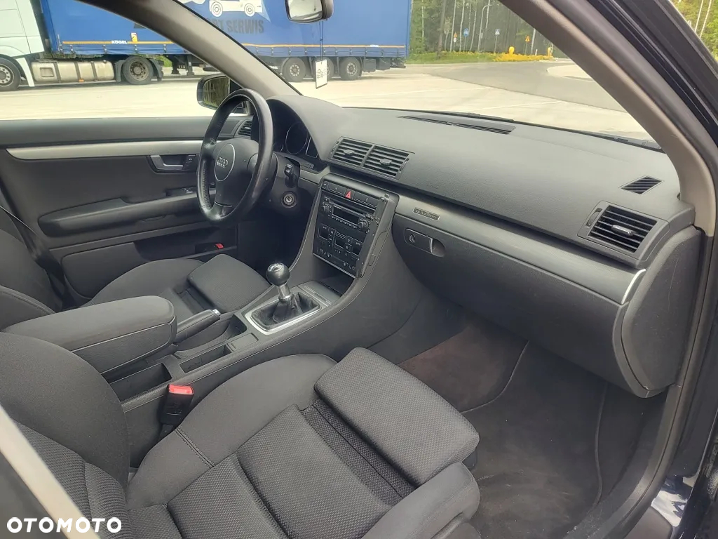 Audi A4 Avant 1.8T Quattro - 31