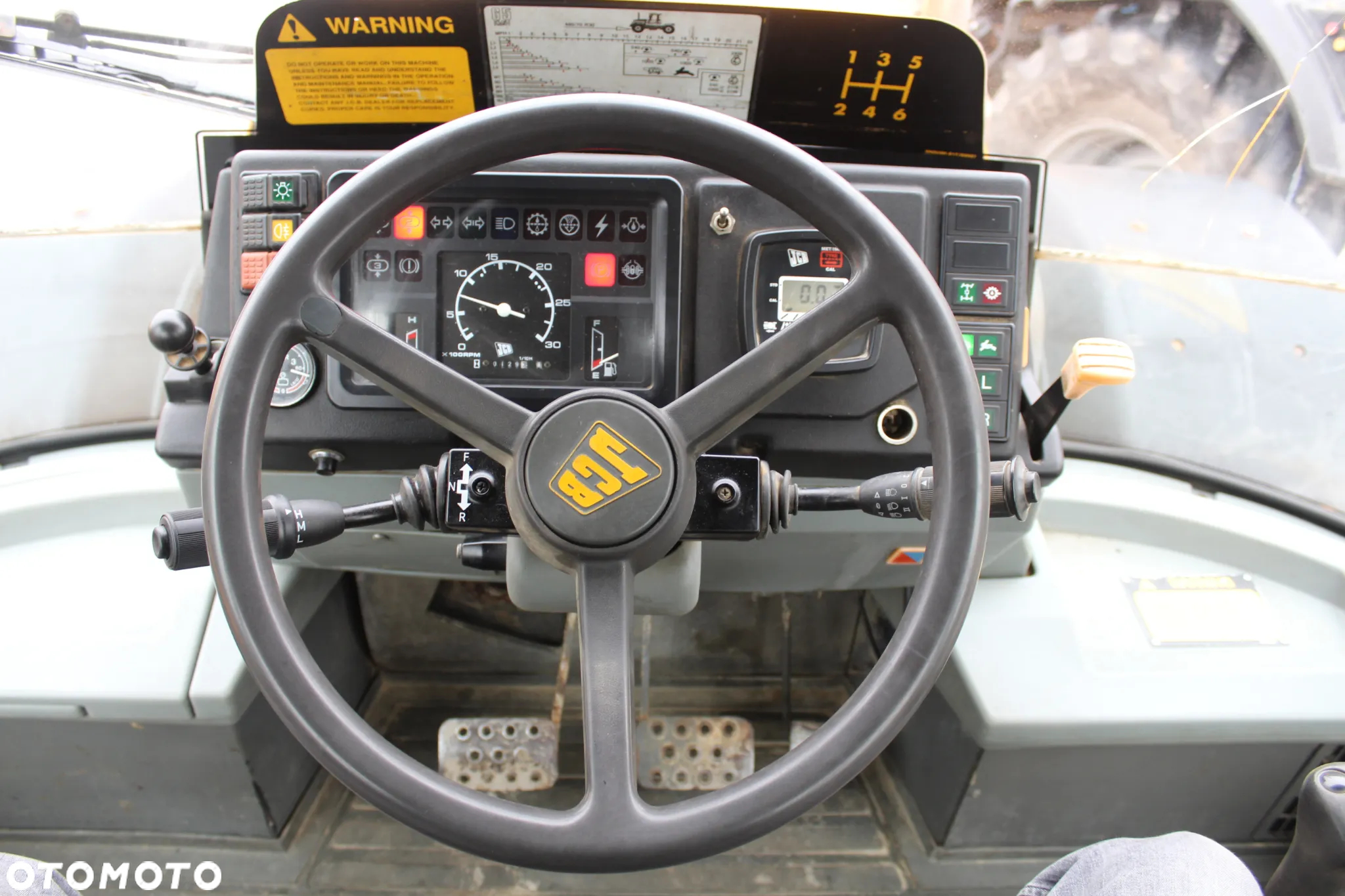 JCB Fastrac 155-65 - 11