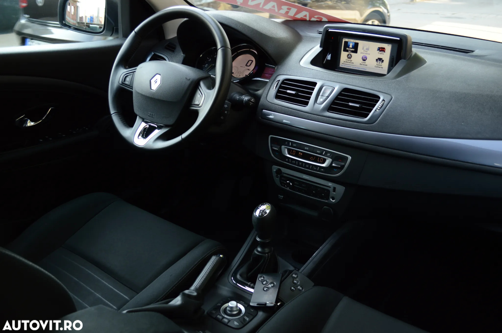 Renault Megane dCi 110 FAP LIMITED - 27