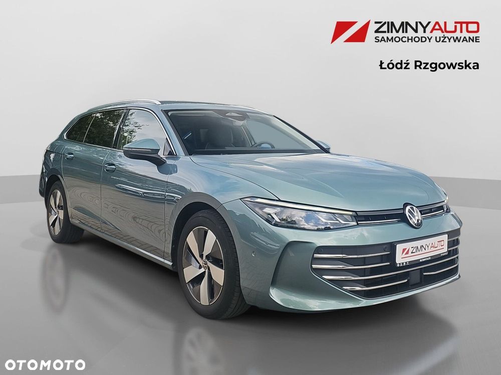 Volkswagen Passat - 4