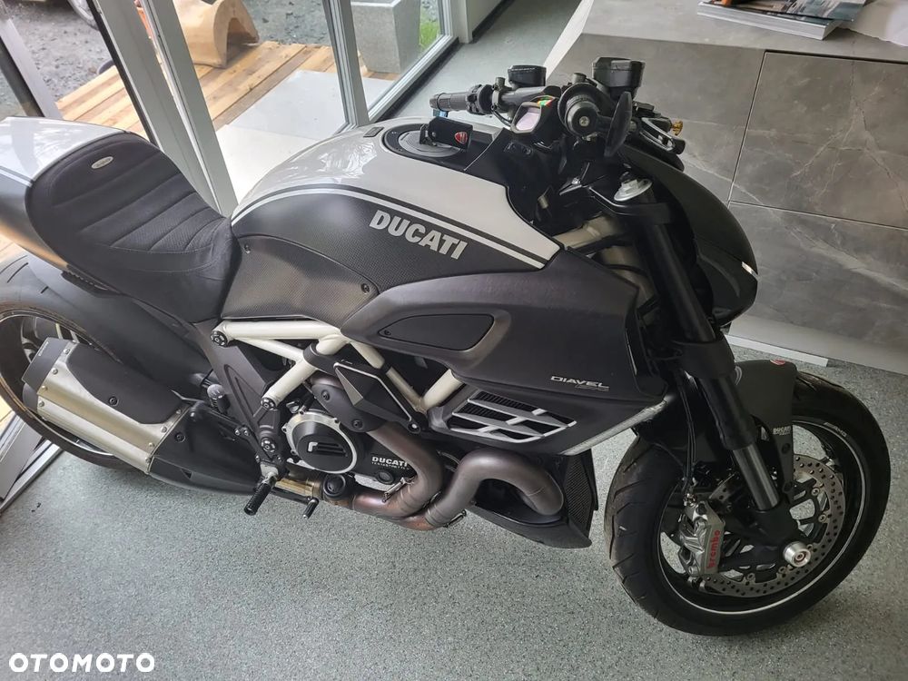 Ducati Diavel - 4