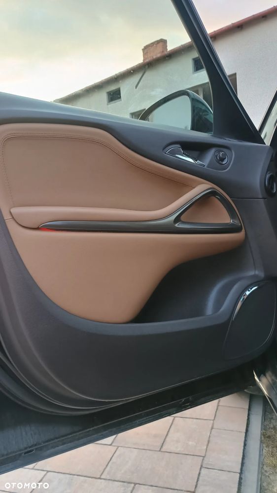 Opel Zafira Tourer 2.0 CDTI Innovation - 19