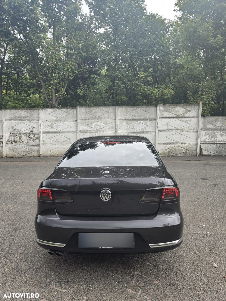 Volkswagen Passat - 5