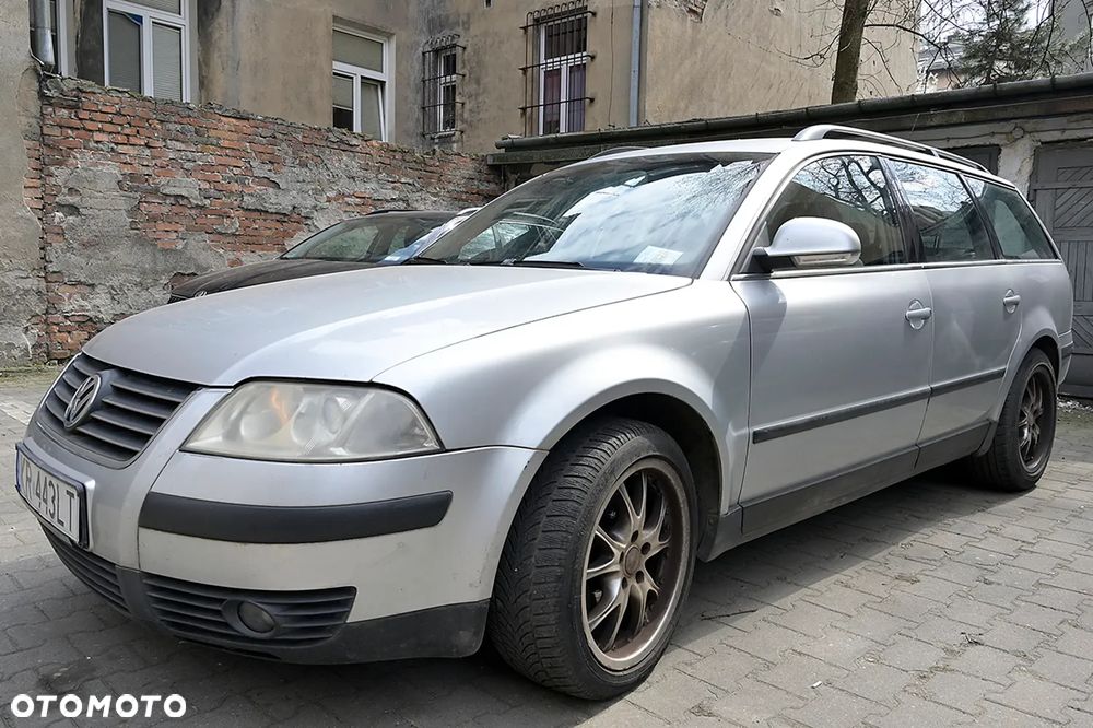 Volkswagen Passat 1.9 TDI Basis - 13