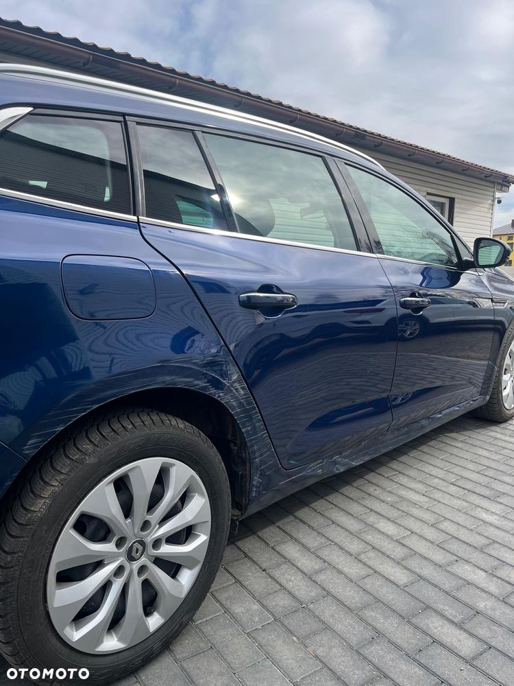 Renault Megane ENERGY TCe 130 EXPERIENCE - 11