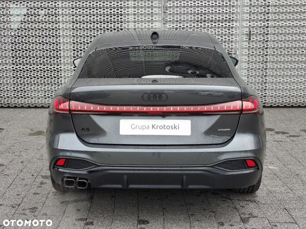 Audi A5 Limousine - 6