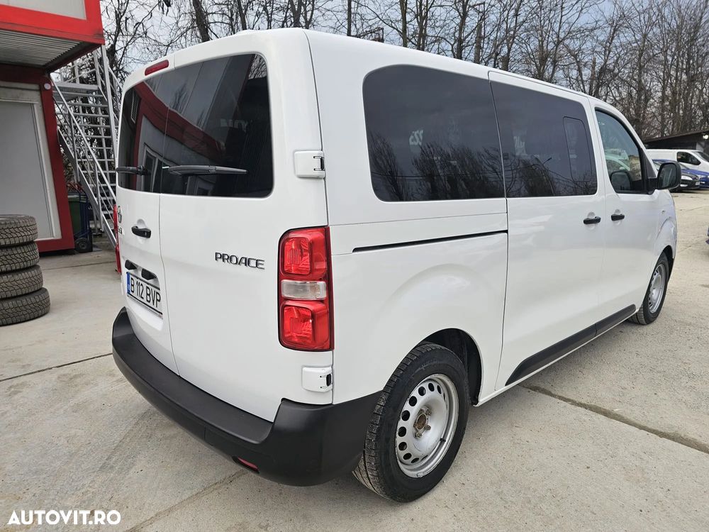 Toyota Proace 1.5 D-4D 120CP 8+1 L2H1 Base+ - 5