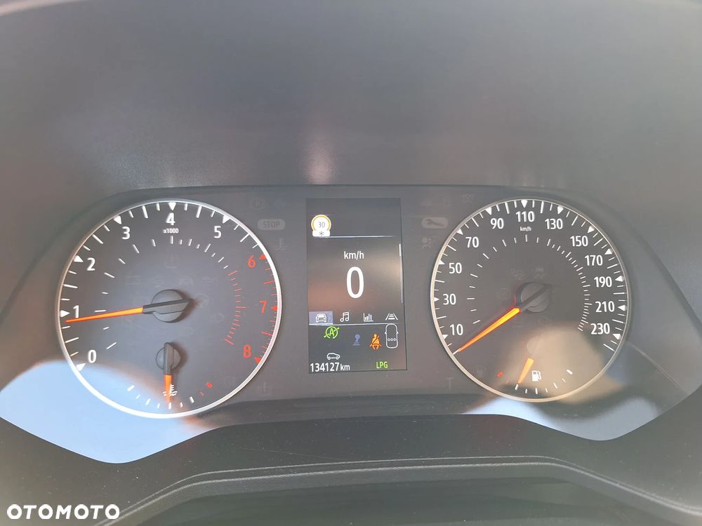 Renault Clio 1.0 TCe Zen - 25