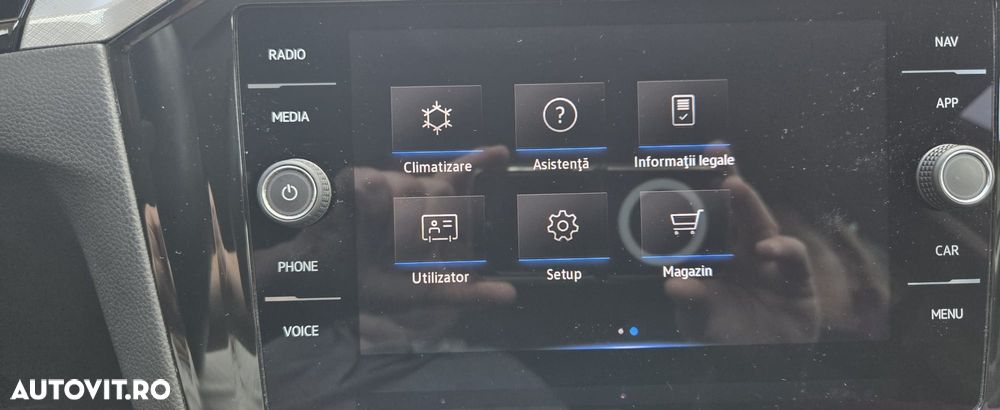 Volkswagen Passat 2.0 TDI SCR DSG Business - 11