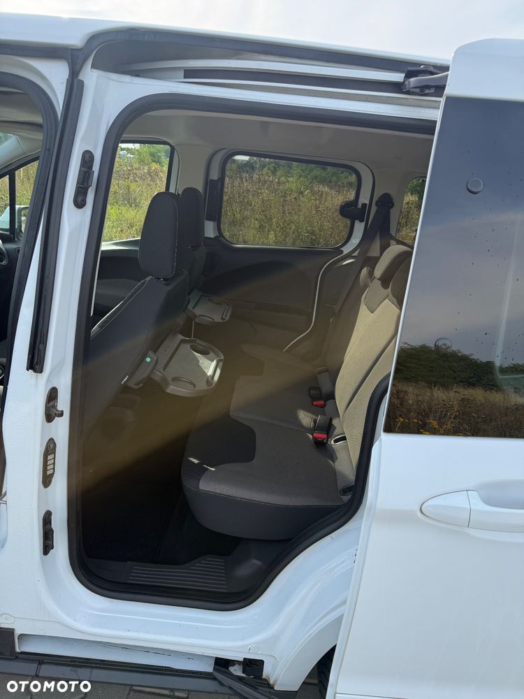 Ford Tourneo Courier 2019 photo 4