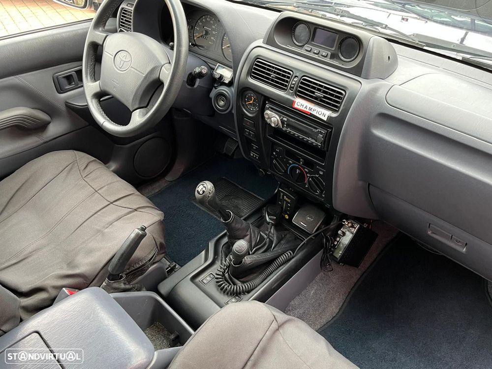 Toyota Land Cruiser 3.0 TD Pack 2 - 14