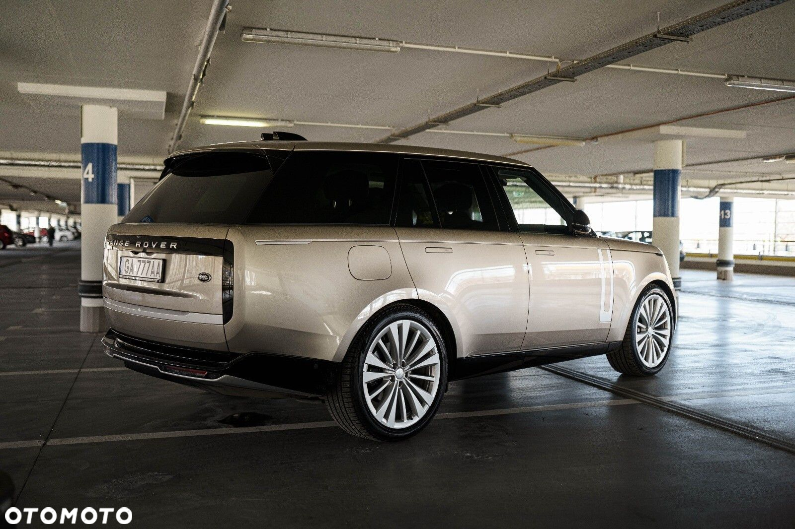 Land Rover Range Rover - 4