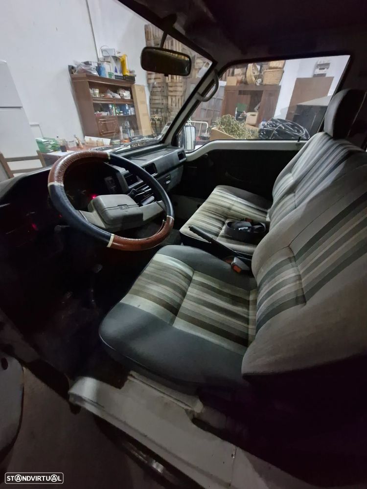 Mitsubishi L300 2.5 D P05 - 8