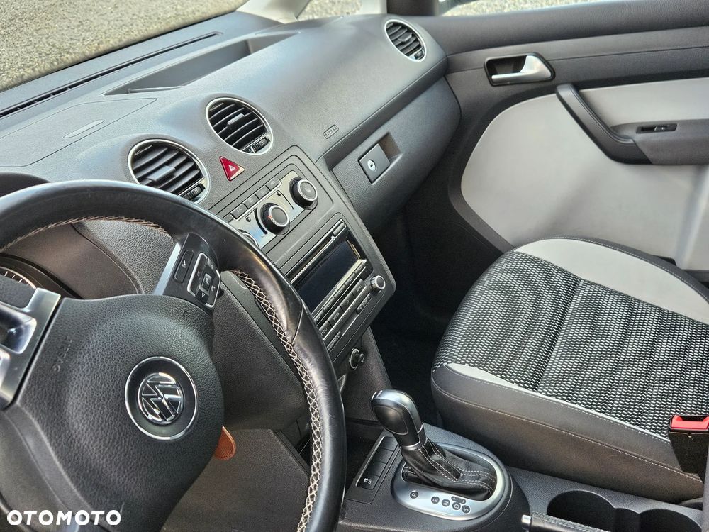 Volkswagen Caddy Cross Trendline 4Motion DSG - 9