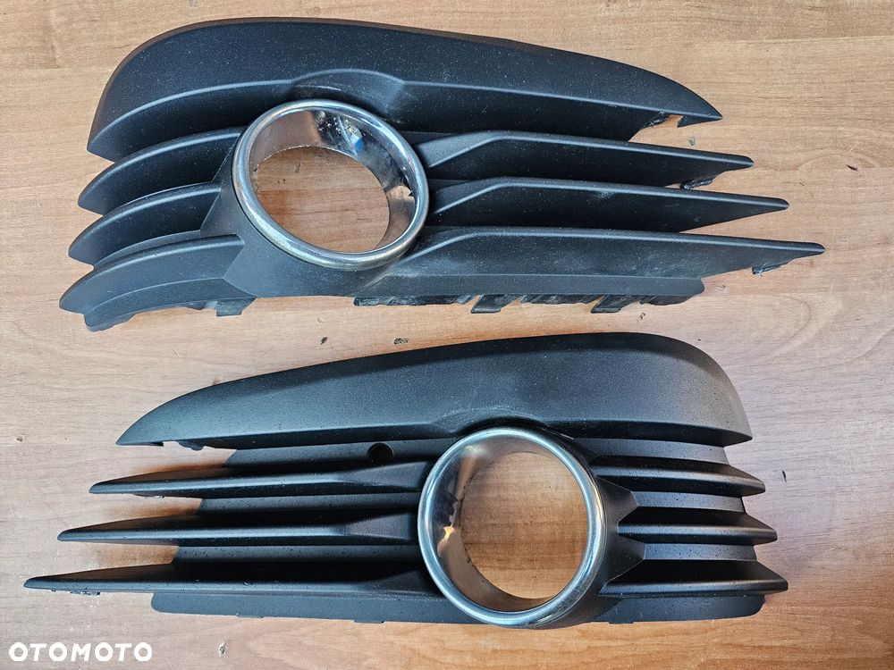 KRATKA ZDERZAKA HALOGENU LEWA PRAWA PRZÓD OPEL VECTRA C PO LIFT CHROM 13182922 13182921