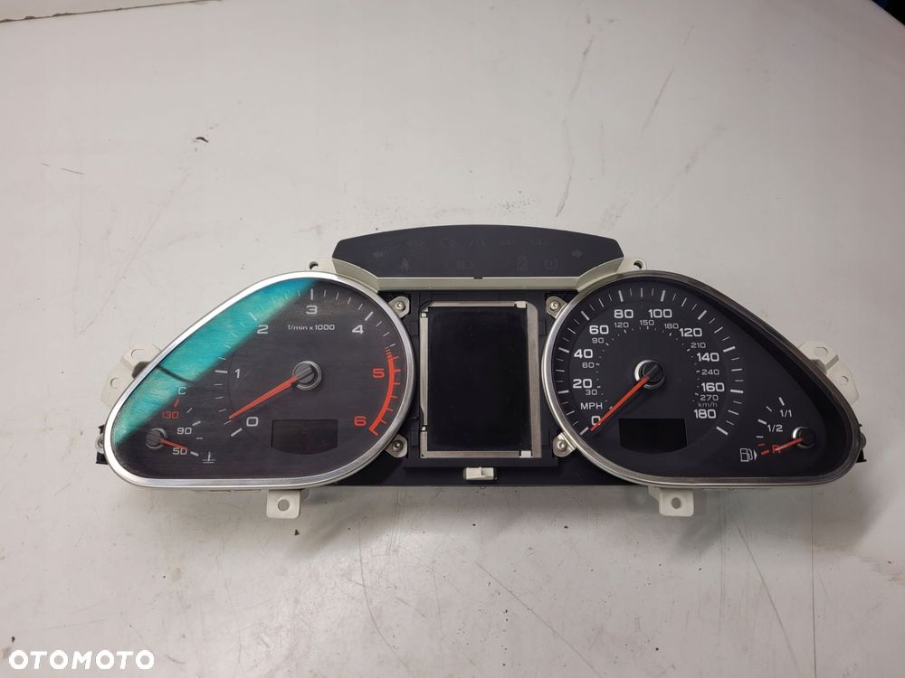 LICZNIK ZEGARY AUDI A6 C6 LIFT 2.7 3.0 4F0920951F - 1