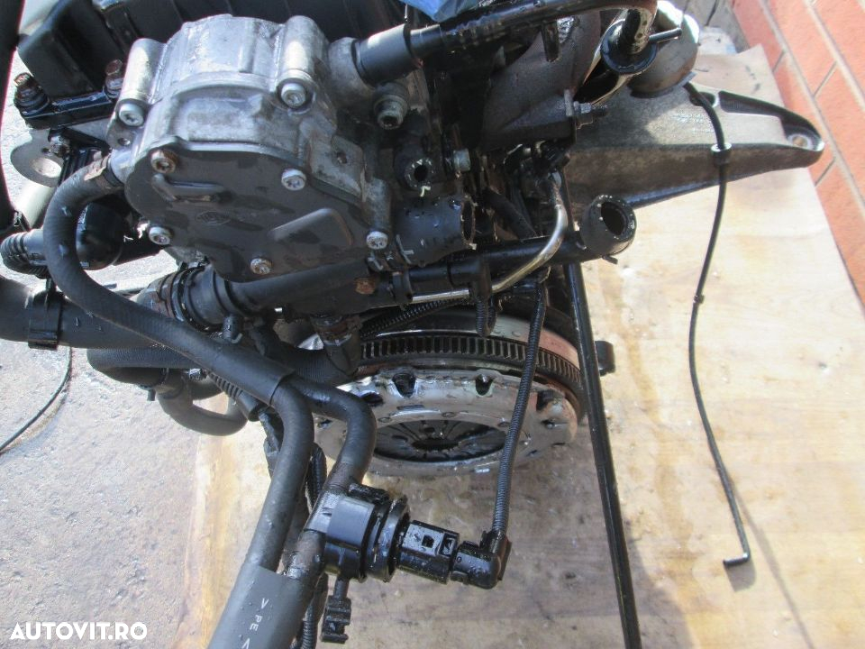 Motor T5 1.9 tdi AXB BRR BRS AXC bloc motor chiuloasa motor Transporter - 4