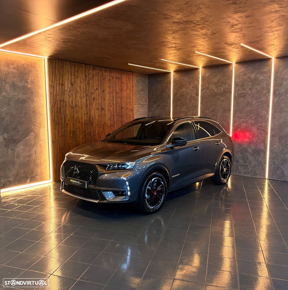 DS DS7 4x4 300 Performance Line + - 2