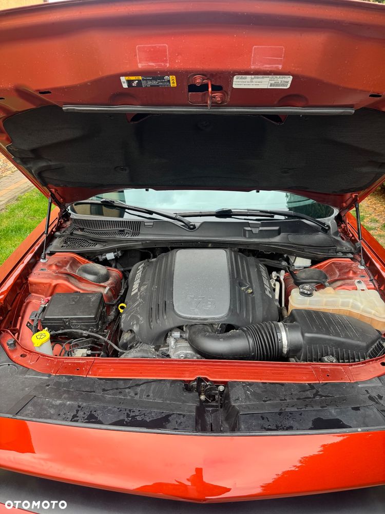 Dodge Challenger 5.7 R/T - 23