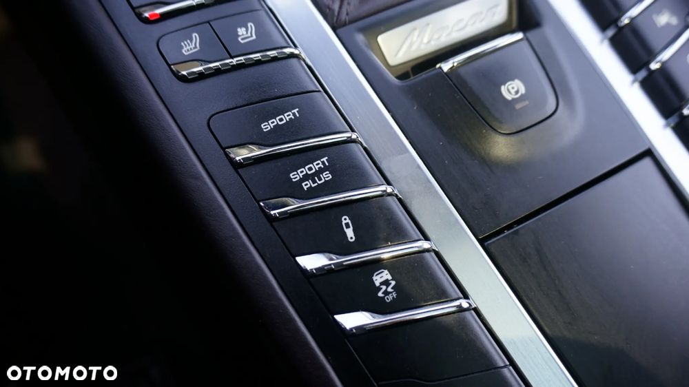 Porsche Macan - 19