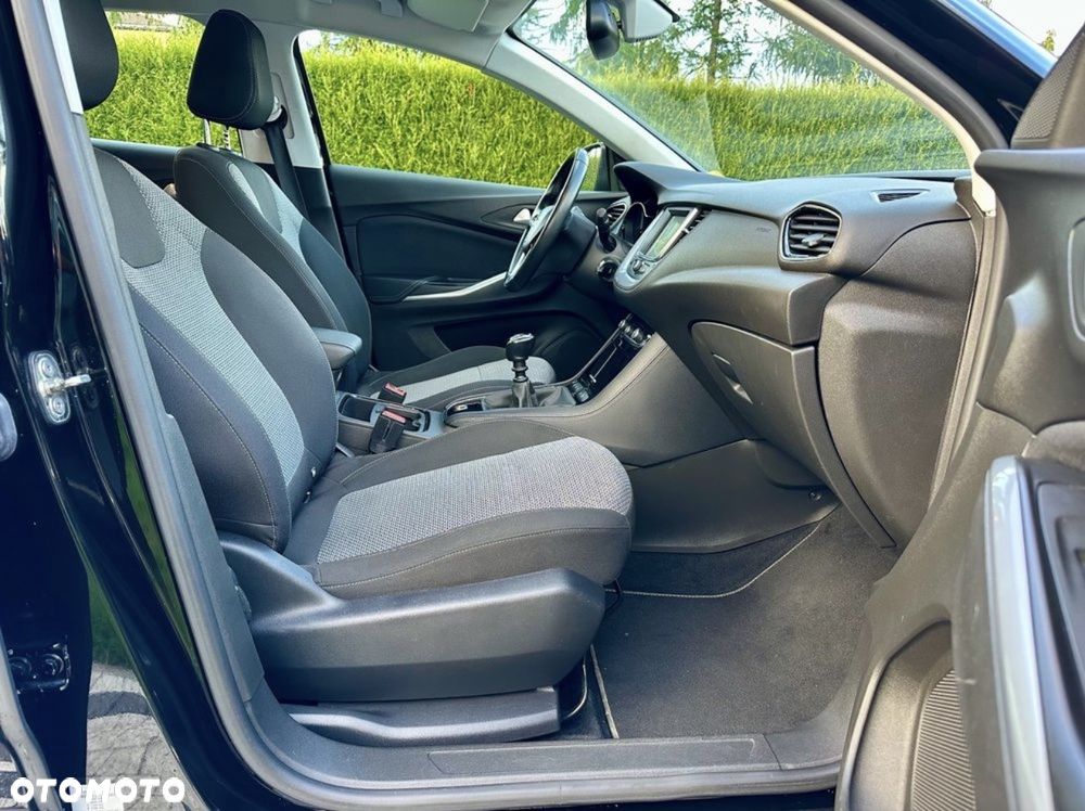 Opel Grandland X 1.5 CDTI Enjoy S&S - 32