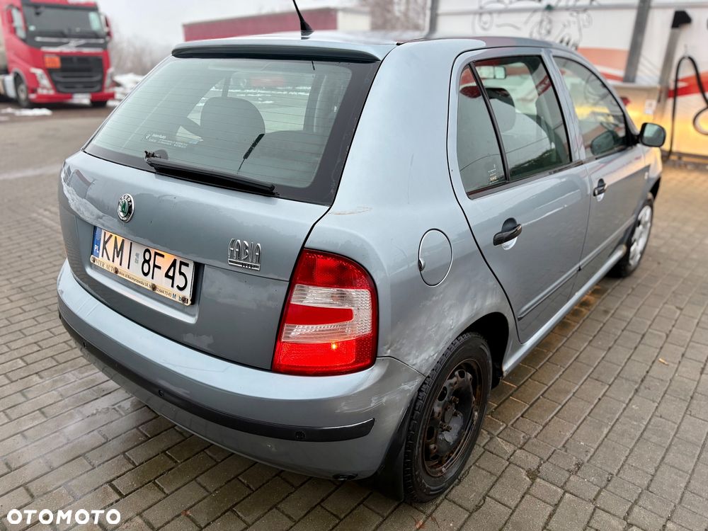 Skoda Fabia 1.2 HTP Basis - 8
