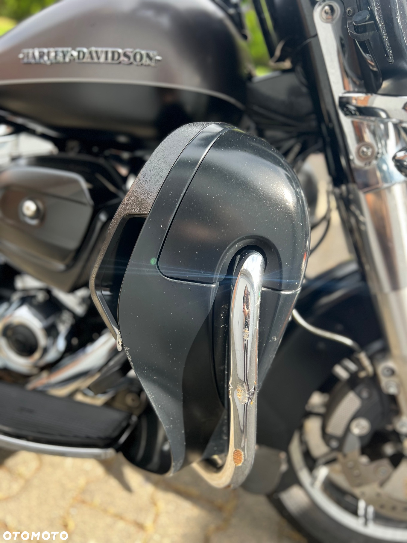 Harley-Davidson FLH Electra Glide - 20