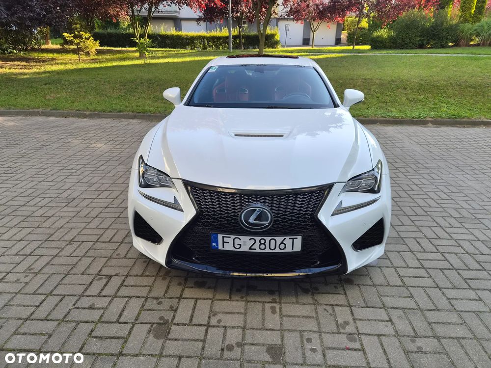 Lexus RC - 8