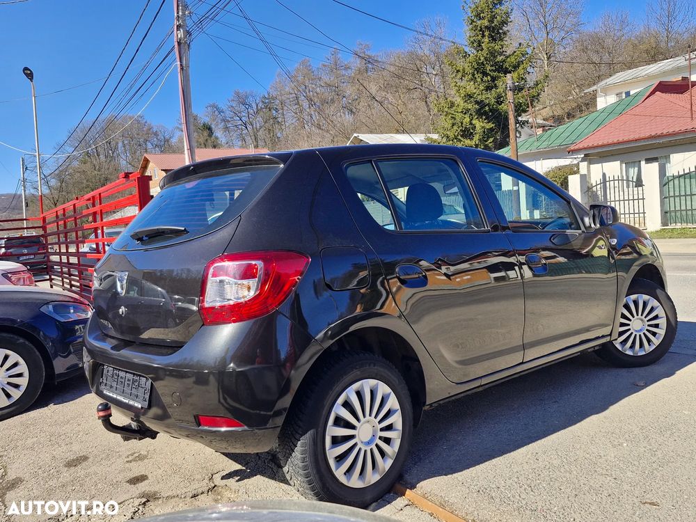 Dacia Sandero 1.2 16V 75 Laureate - 4