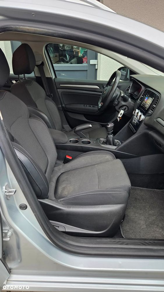 Renault Megane 1.3 TCe FAP Equilibre - 21