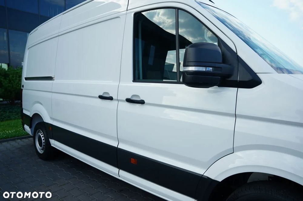 Volkswagen CRAFTER  / 2.0 D / FURGON BLASZAK / DMC: 3500 KG / 2018 ROK / SPROWADZONY / PO KONTRAKCIE SERWISOWYMN - 15