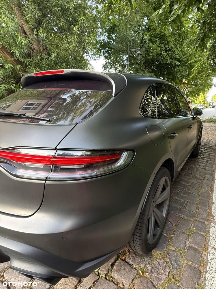 Porsche Macan T - 4