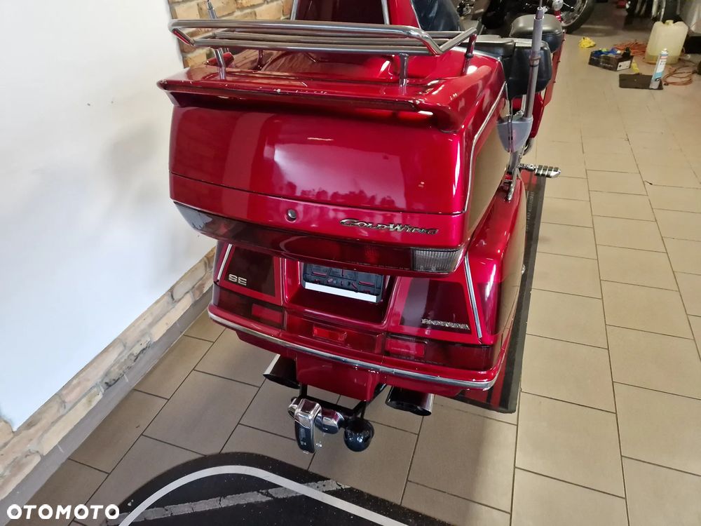 Honda GL - 33