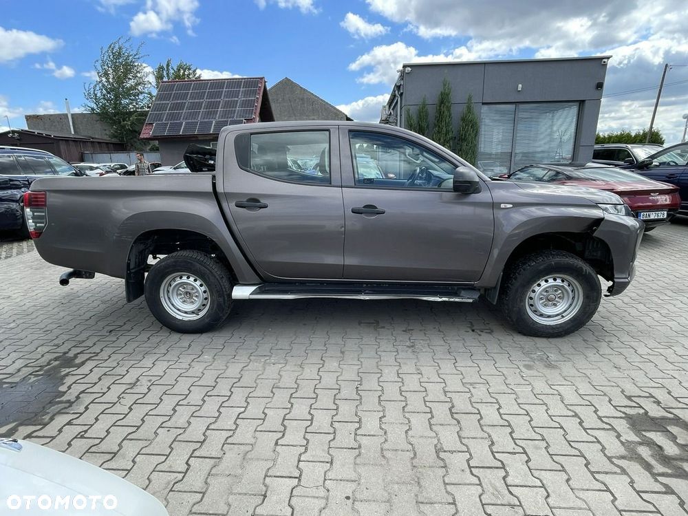 Mitsubishi L200 Pick Up 4x4 S&S Double Cab Select - 6