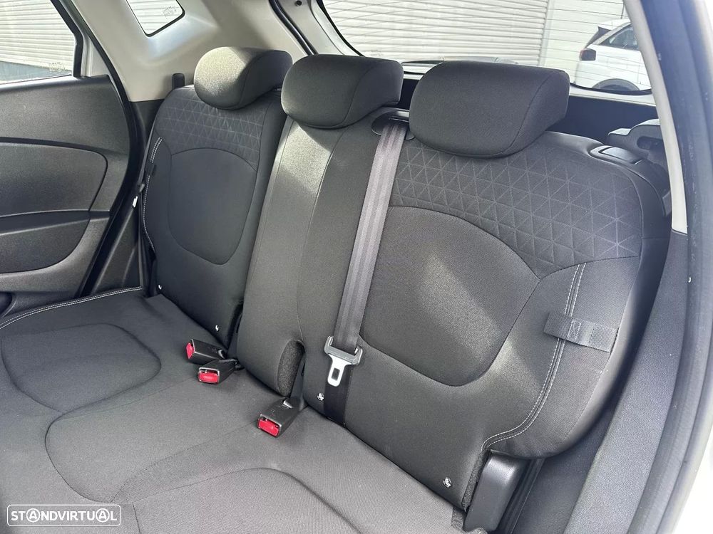 Renault Captur (ENERGY) dCi 90 EDC LIMITED - 25