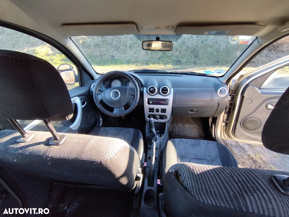 Dacia Sandero 1.6 MPI Stepway - 7