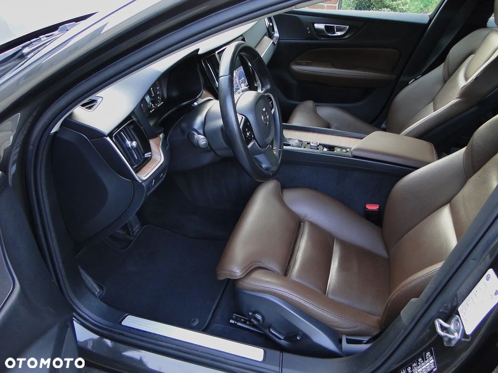 Volvo V60 D4 AWD Geartronic Inscription - 21