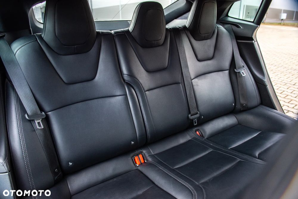 Tesla Model S Long Range Plus - 28